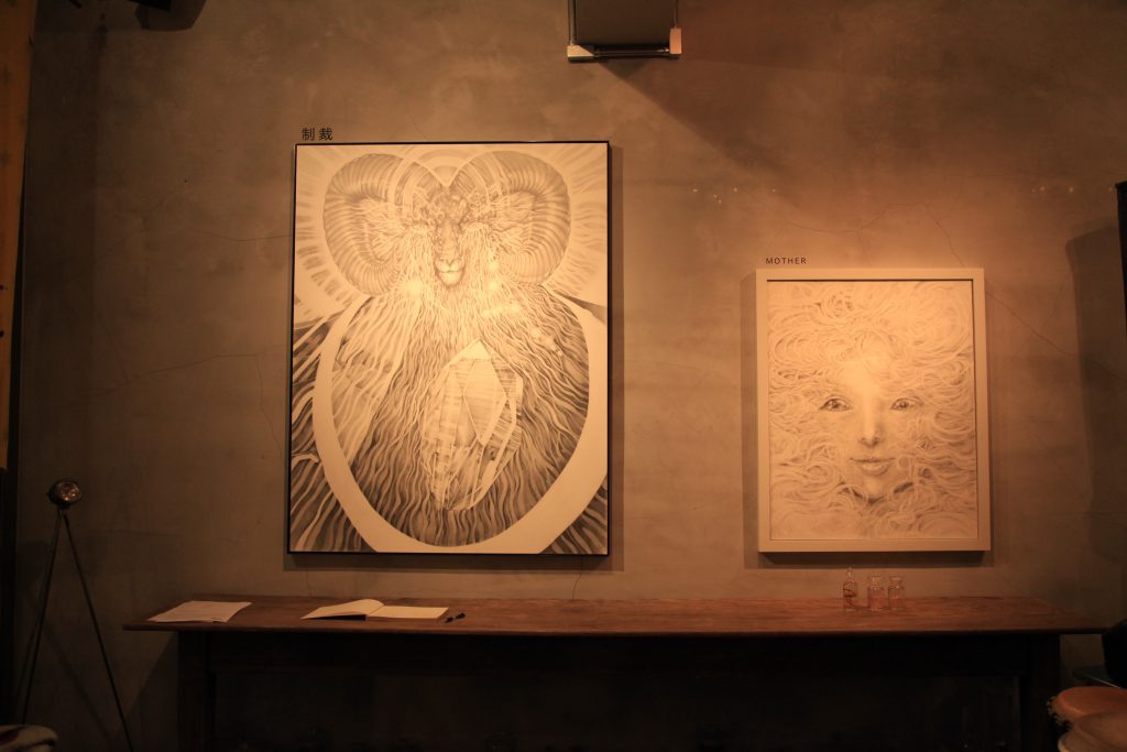 The SAZZY and three queens